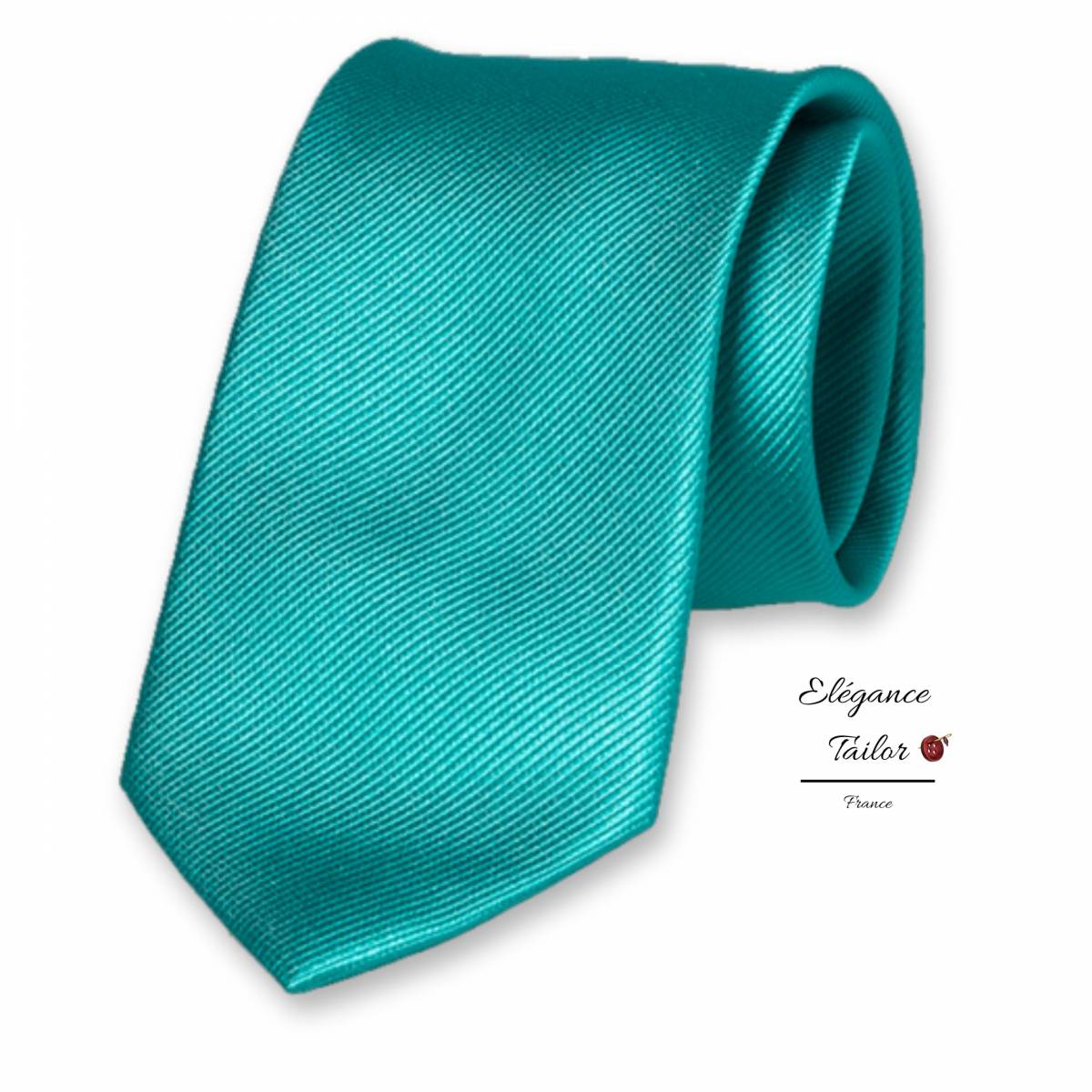 Noeuds papillon et cravates de cérémonie à la vente Le Lavandou