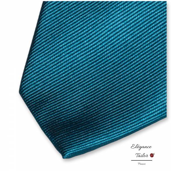 cravate en soie Pétrole détaiile de chez Elégance Tailor Toulon
