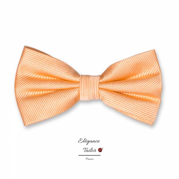 Nœud Papillon l'été 2022 Orange Pêche en Soie de chez Elégance Tailor Toulon
