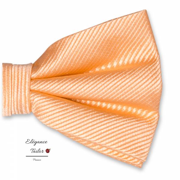 Nœud Papillon l'été 2022 Orange Pêche en Soie de chez Elégance Tailor Toulon